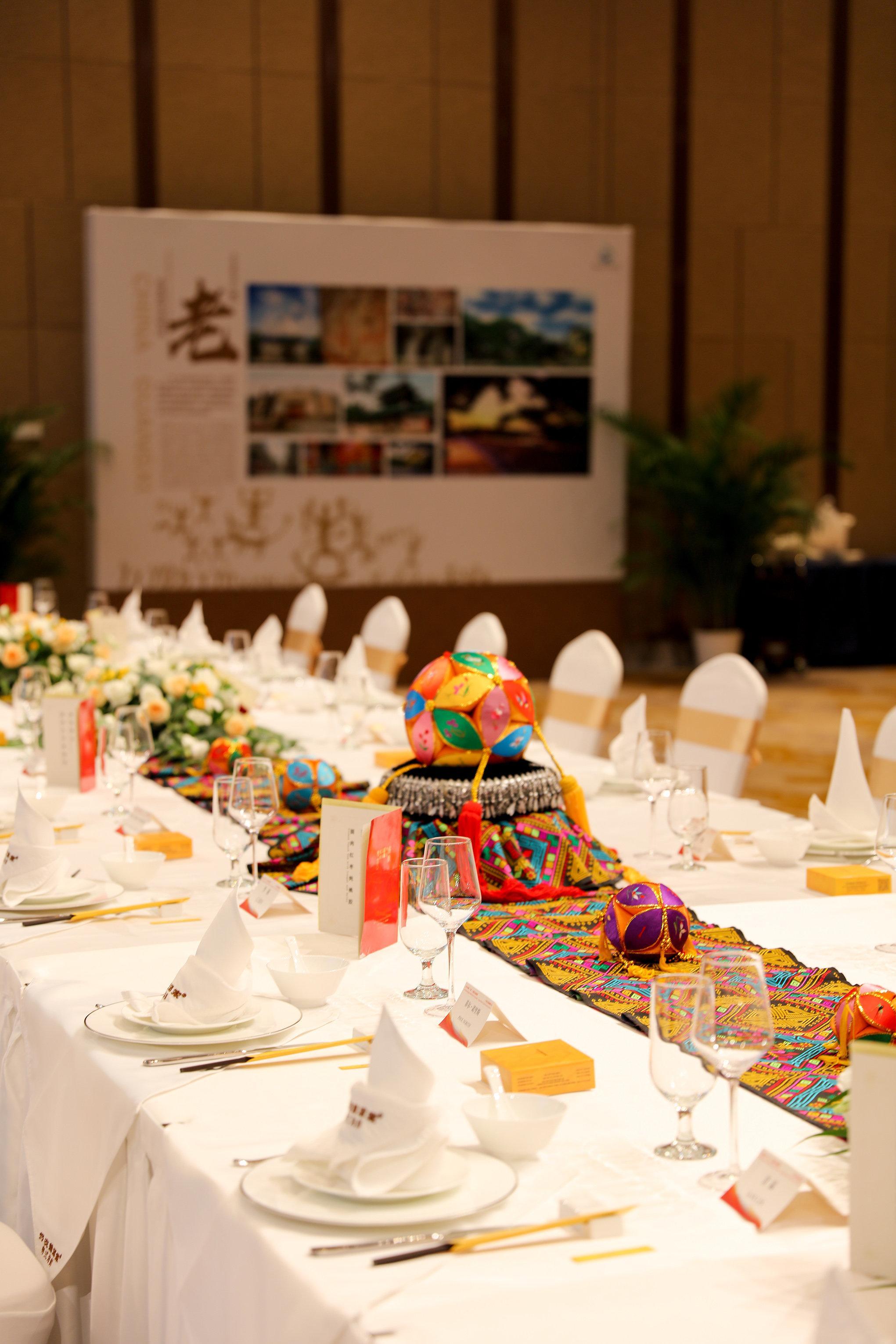 Crowne Plaza Nanning City Center By Ihg Esterno foto